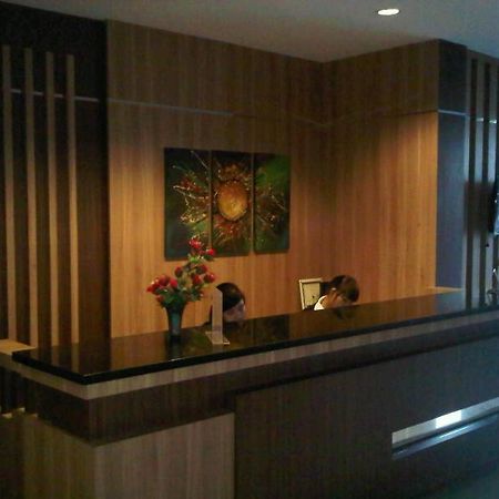 Benteng Hotel Pekanbaru Bagian luar foto